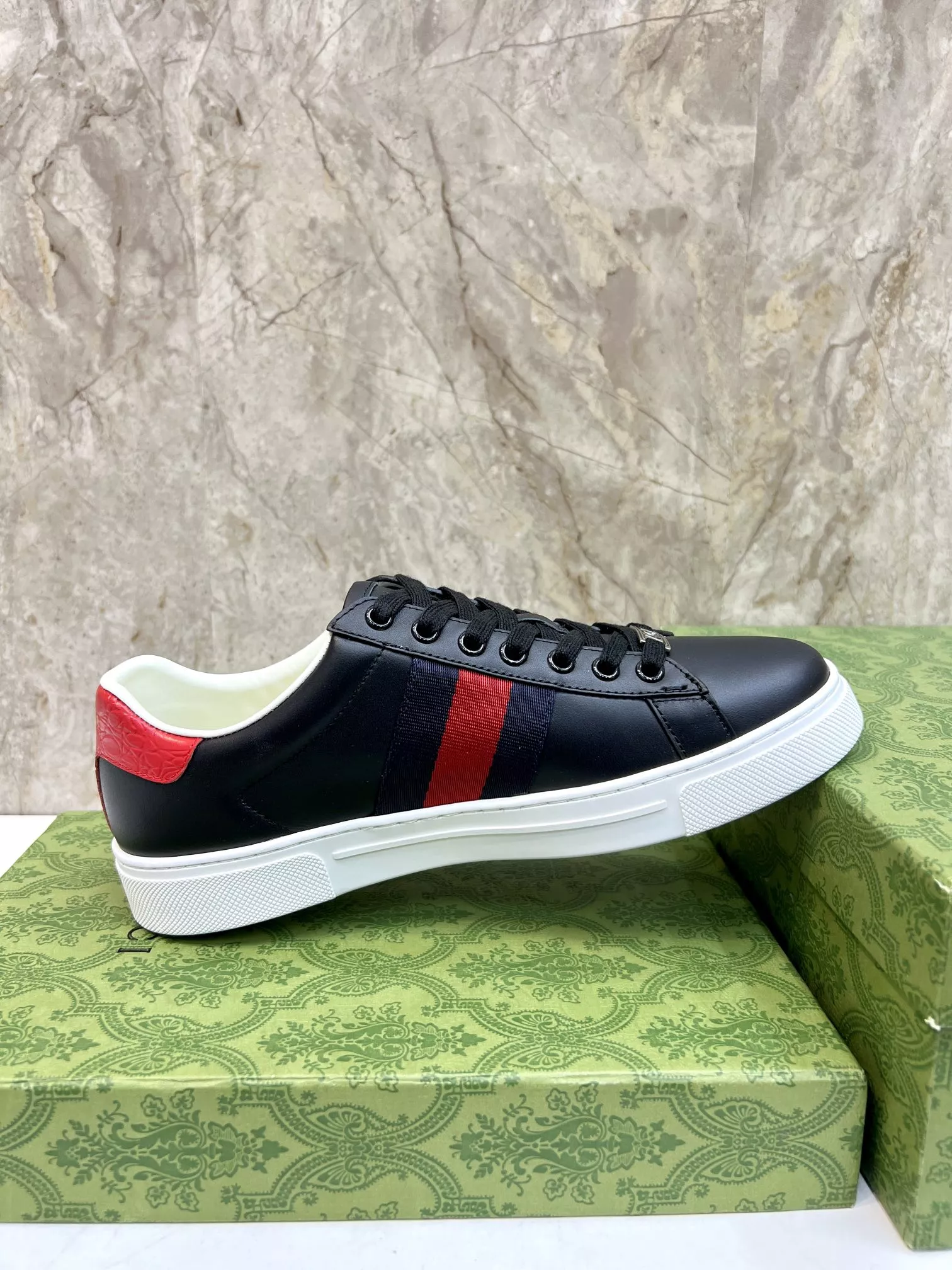 gucci decontractees chaussures pour femme s_12b41434